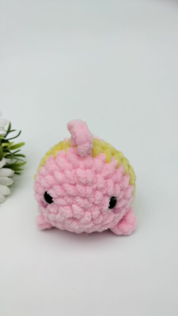 oplus_1058 Knuffel visje (roze-geel)