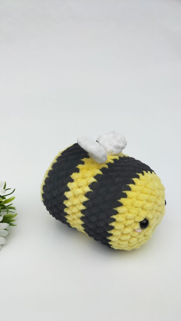 oplus_1058 Knuffel bij/ sleutelhanger (geel-zwart) maat groot