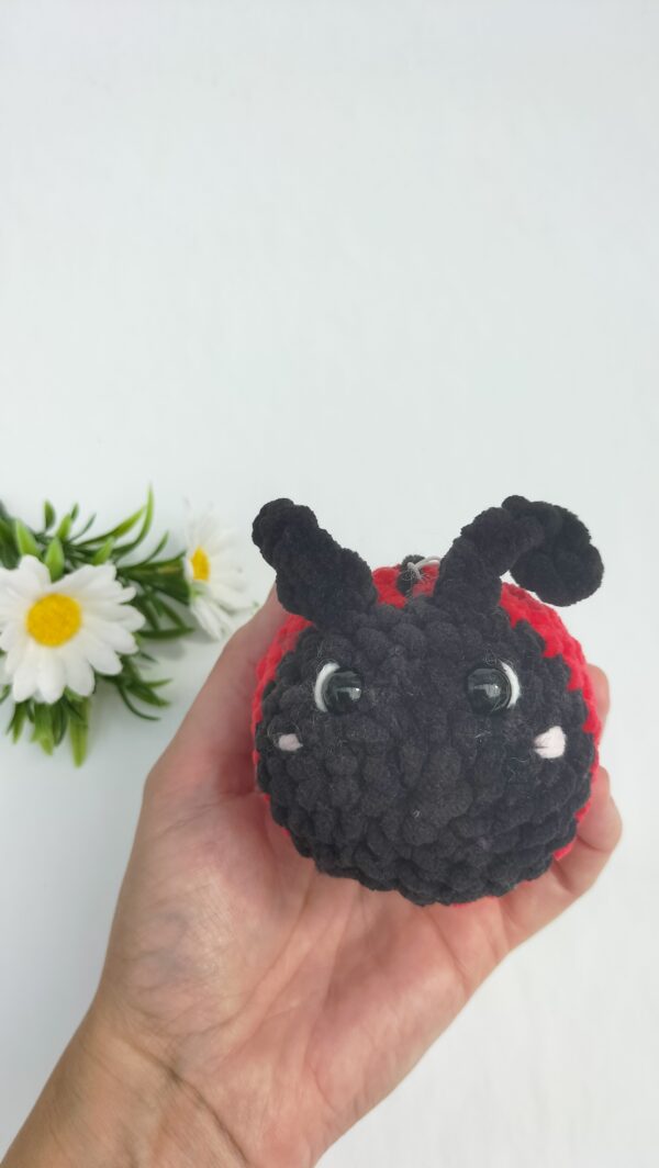 oplus_1058 Sleutelhanger lieveheersbeestje sleutelhanger (rood)