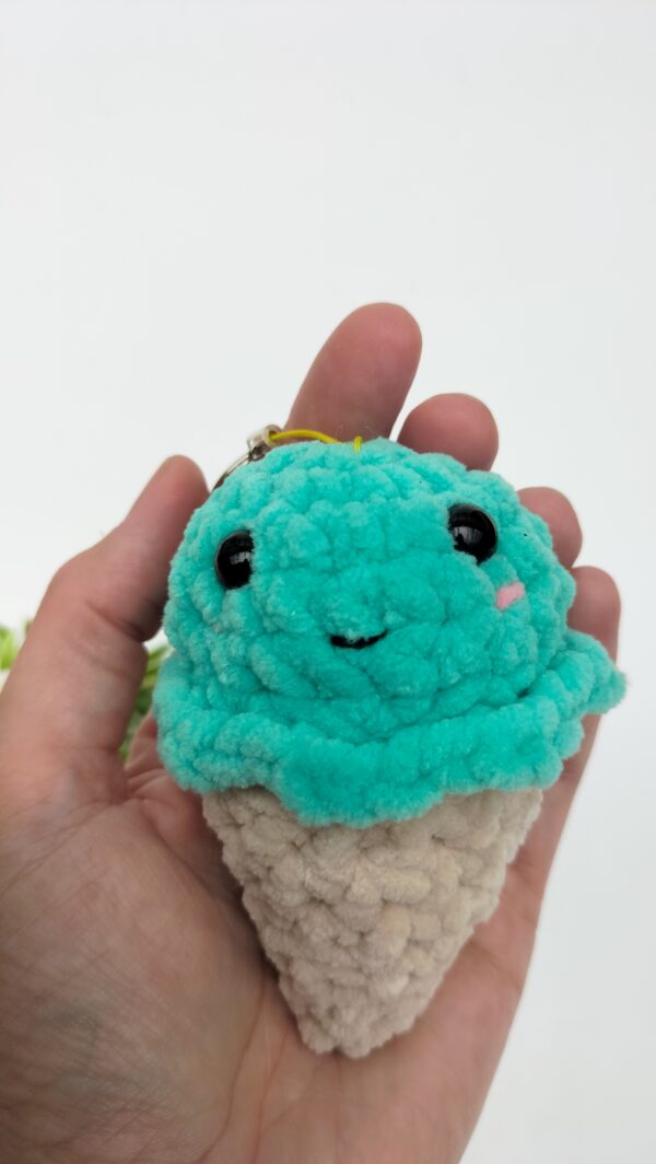 Sleutelhanger ijsje (turquoise)