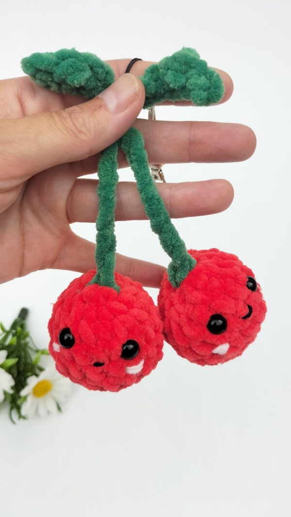 oplus_1058 Sleutelhanger kersen