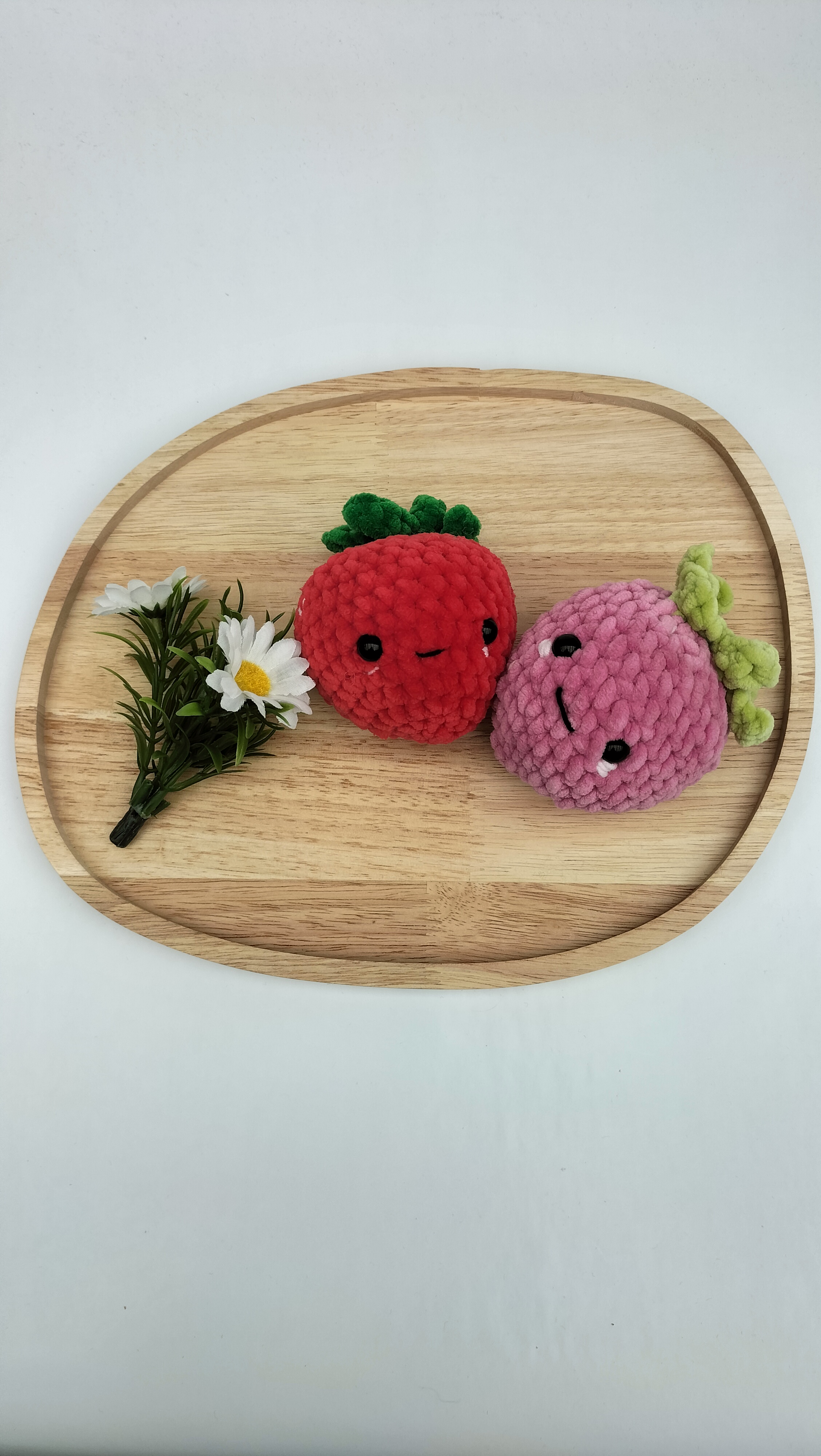 oplus_34 Knuffel aardbei (rood)