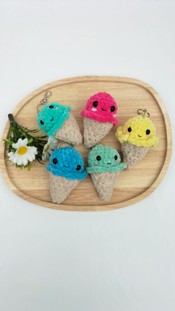 Sleutelhanger ijsje (smurfen blauw)