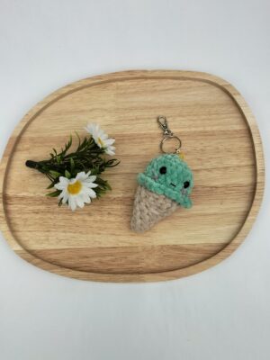 Oplus_34 Sleutelhanger ijsje (mint)