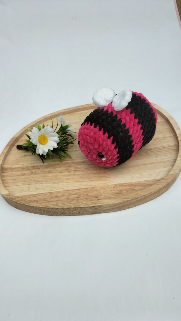 Knuffel bij / sleutelhanger (framboos-zwart) maat groot