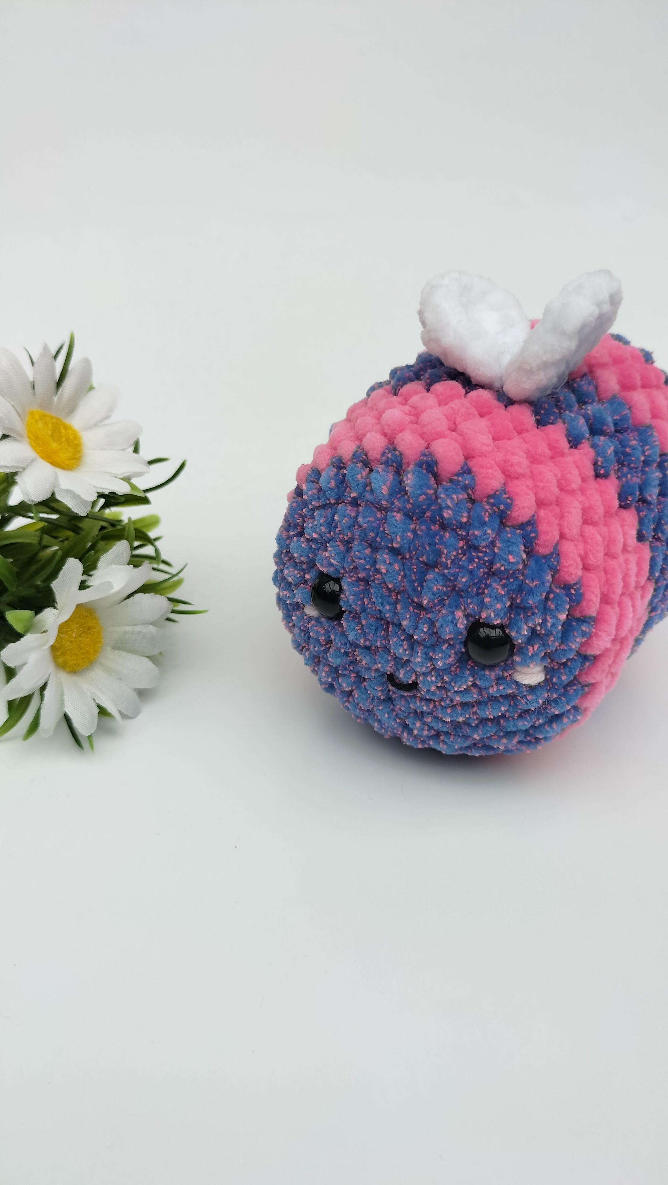 Knuffel bij/ (blauw-roze gespikkeld/galaxy) maat klein