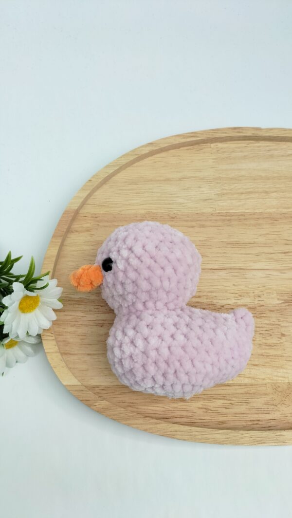 oplus_1058 Knuffel eendje (licht roze)