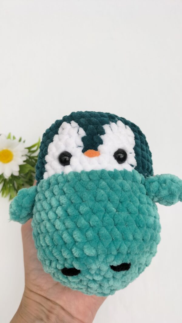 oplus_1058 Knuffel pinguïn (donkergroen-zeegroen)