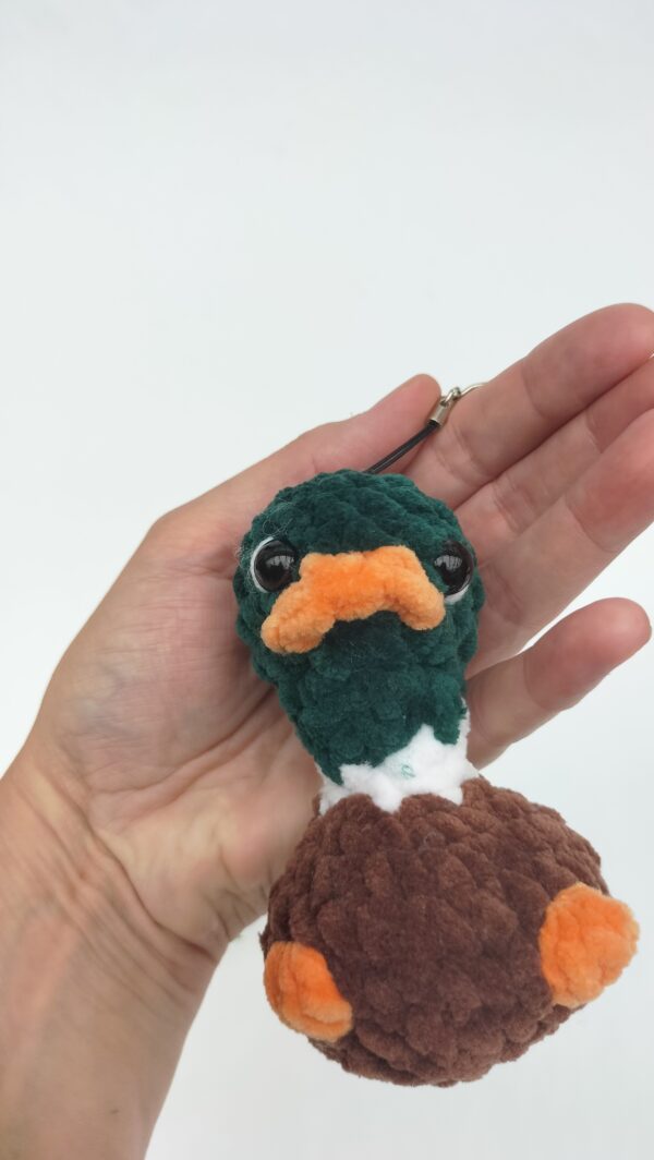 Sleutelhanger gek eendje (groen-bruin)
