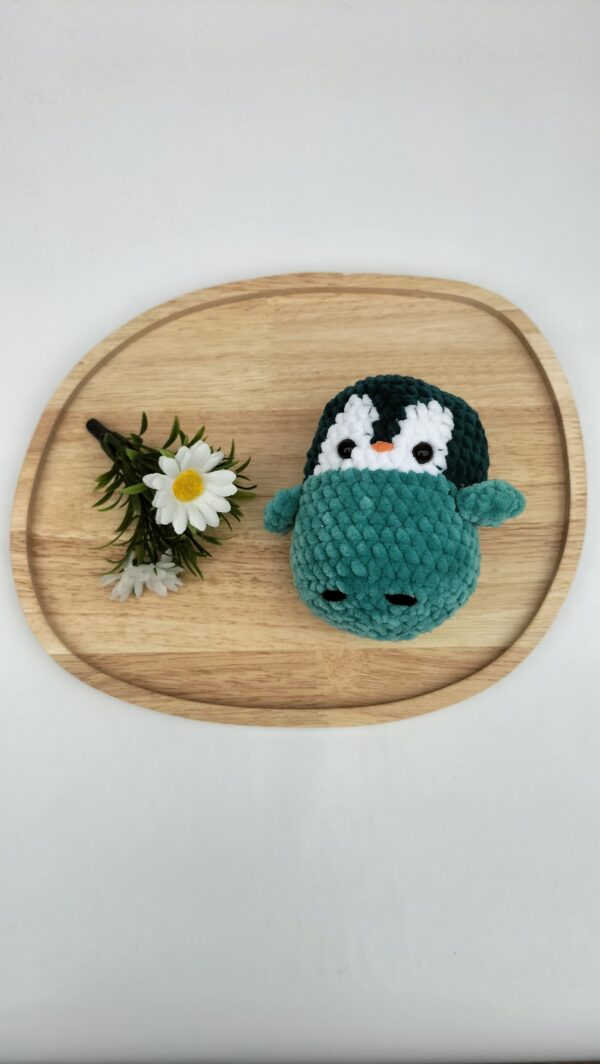 oplus_34 Knuffel pinguïn (donkergroen-zeegroen)