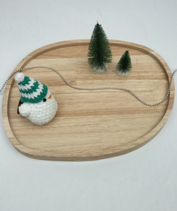 Knuffel pinguïn met muts klein (licht zeegroen wit)