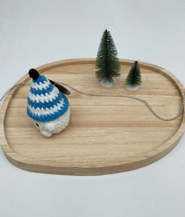 Knuffel mushi met muts klein (lichtblauw-wit)