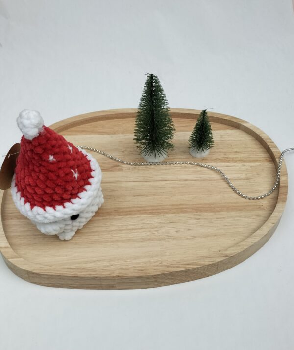 Knuffel mushi met muts groot (rood met sterren)