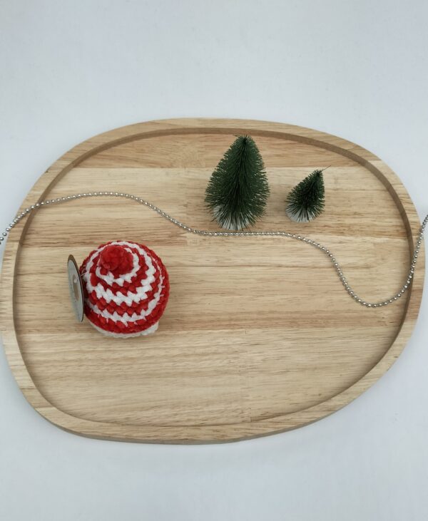 IMG20251103155859 Knuffel mushi met muts klein (rood-wit)