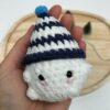 Knuffel mushi met muts klein (donker blauw-wit)
