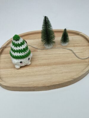 Knuffel mushi met muts klein (groen-wit)