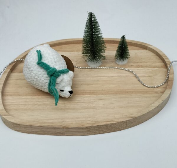 Knuffel slapende ijsbeer klein (donker zeegroene sjaal)