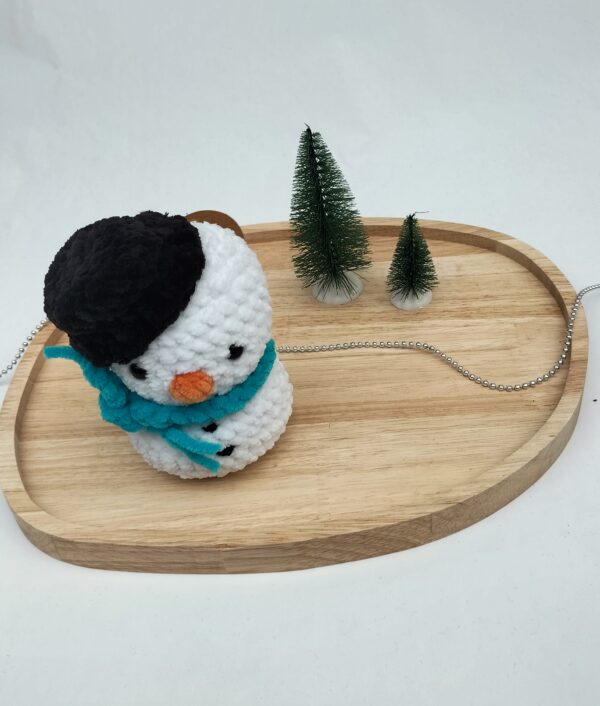 Knuffel sneeuwpop groot (met lichtblauwe sjaal)