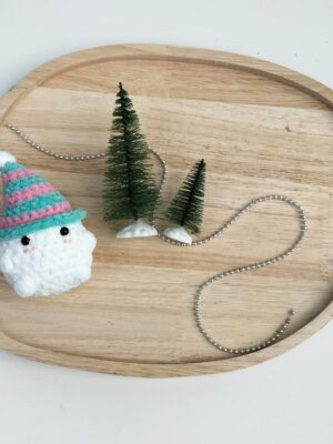 Knuffel mushi met muts klein (mint-roze)