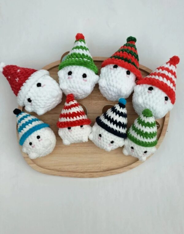 Knuffel mushi met muts klein (paars met witte sterren)