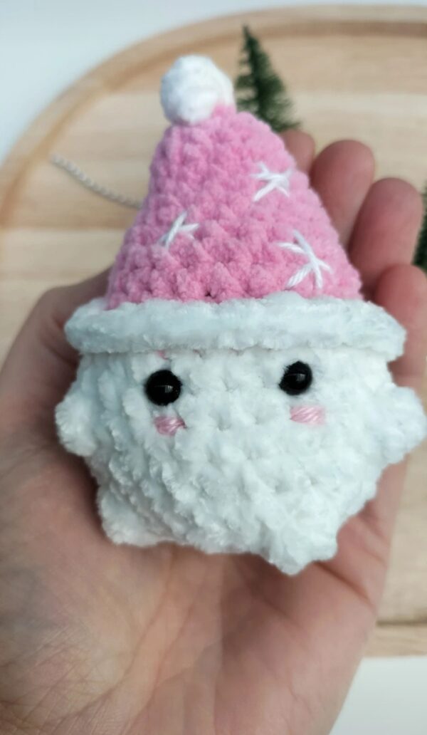 Knuffel mushi met muts klein (roze met witte sterren)